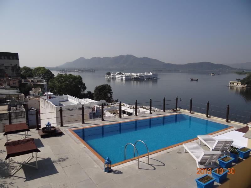 Hotel Udaigarh - Udaipur Esterno foto